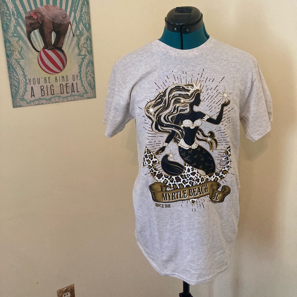 NWT gray mermaid tee from myrtle beach